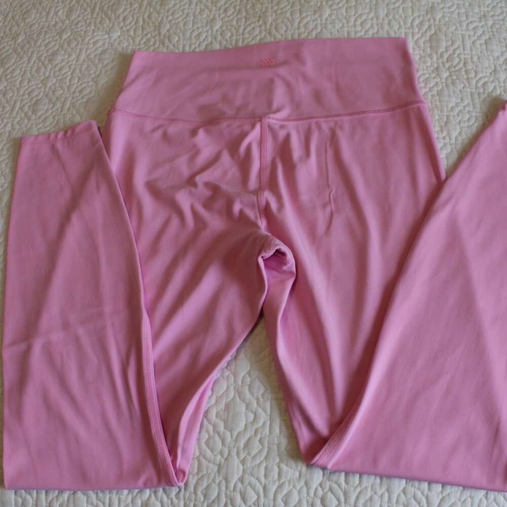 All In Motion Leggings - Picture 2 of 3